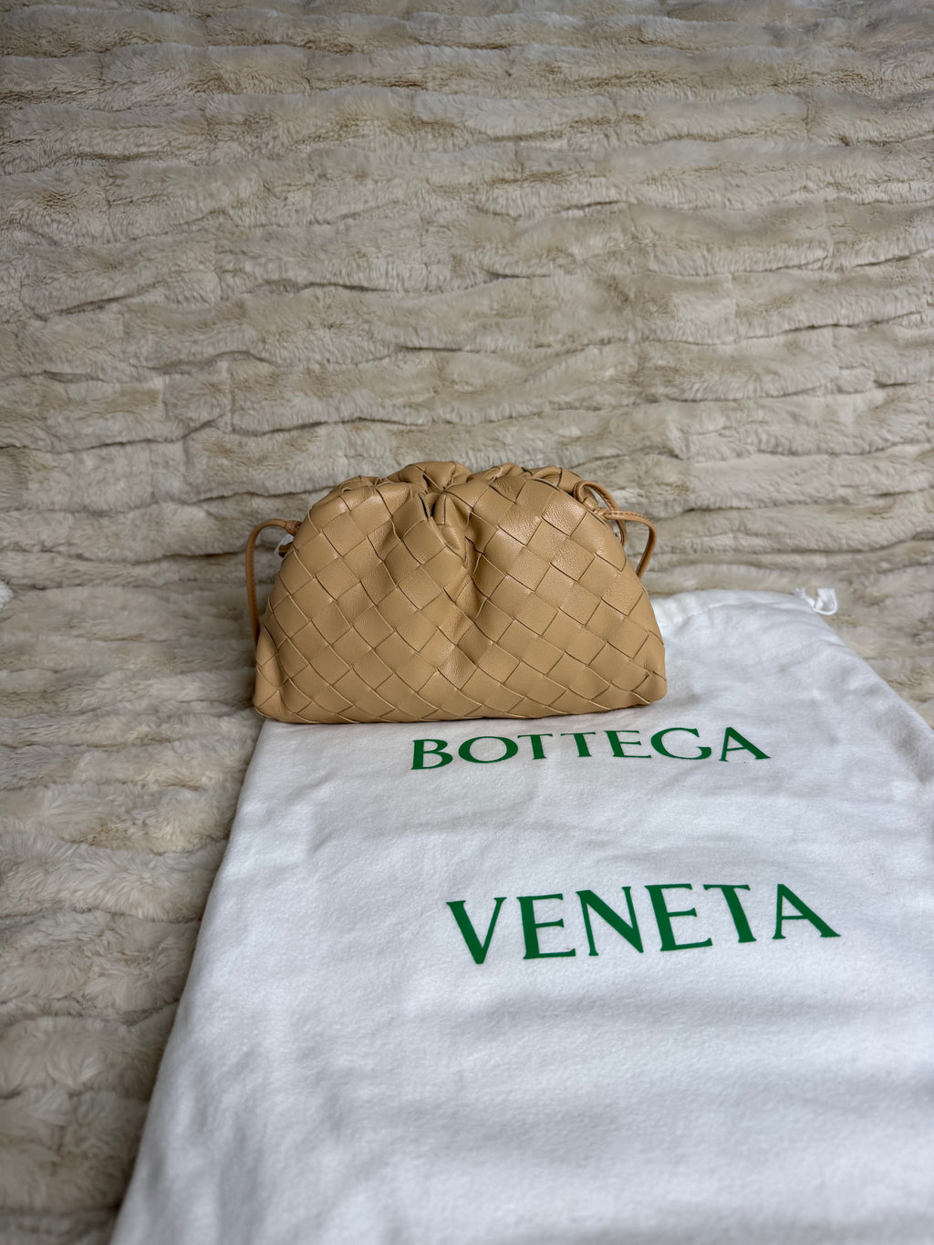Bottega Veneta Mini Pouch Intrecciato Beige
