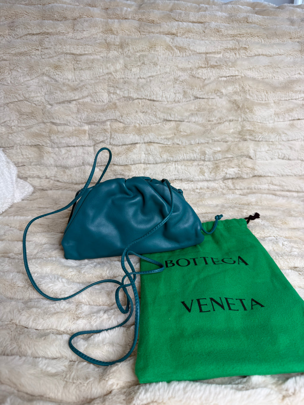 Bottega Veneta Mini Pouch Bleu Canard