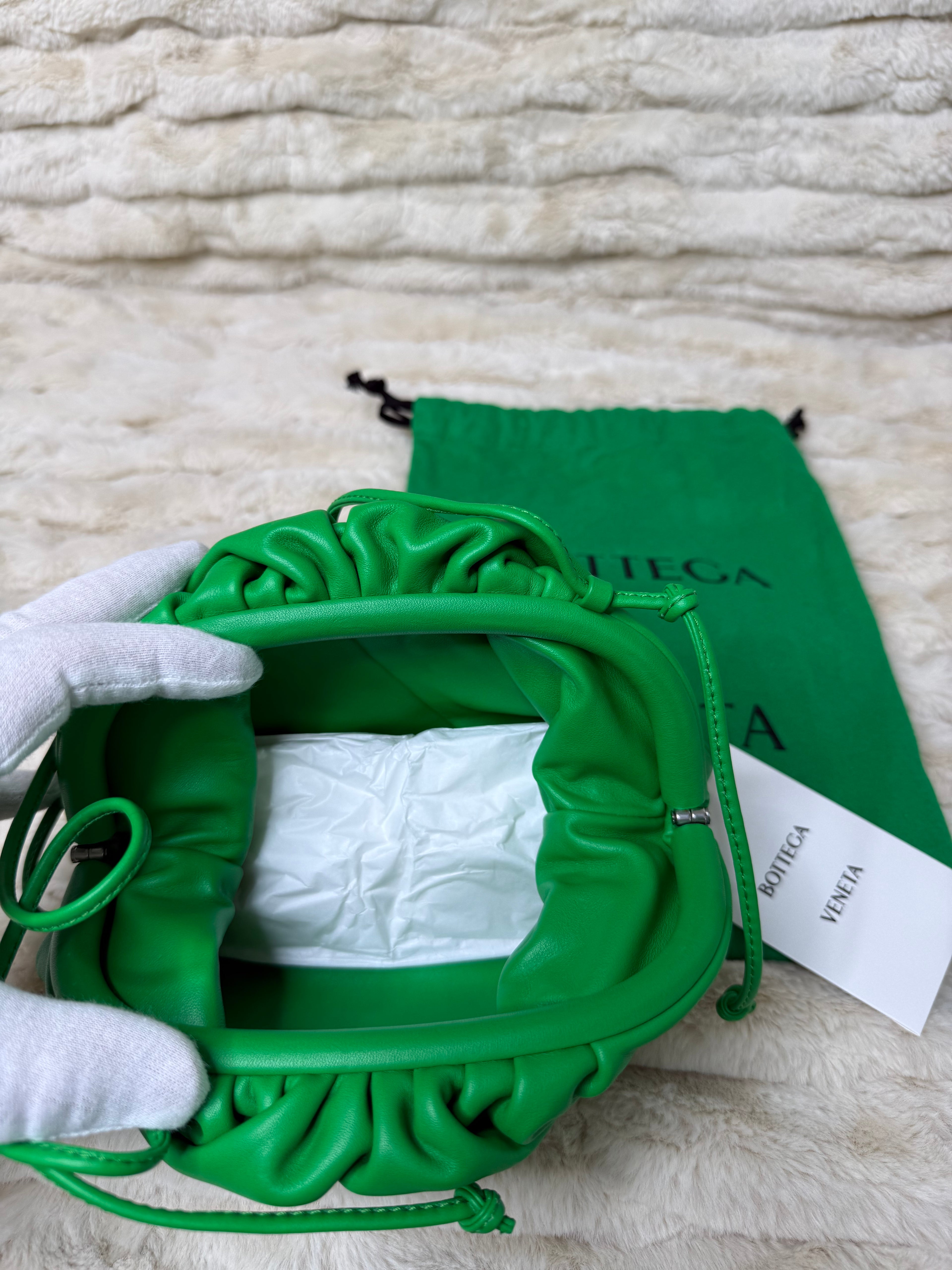 Bottega Veneta Mini Pouch Vert