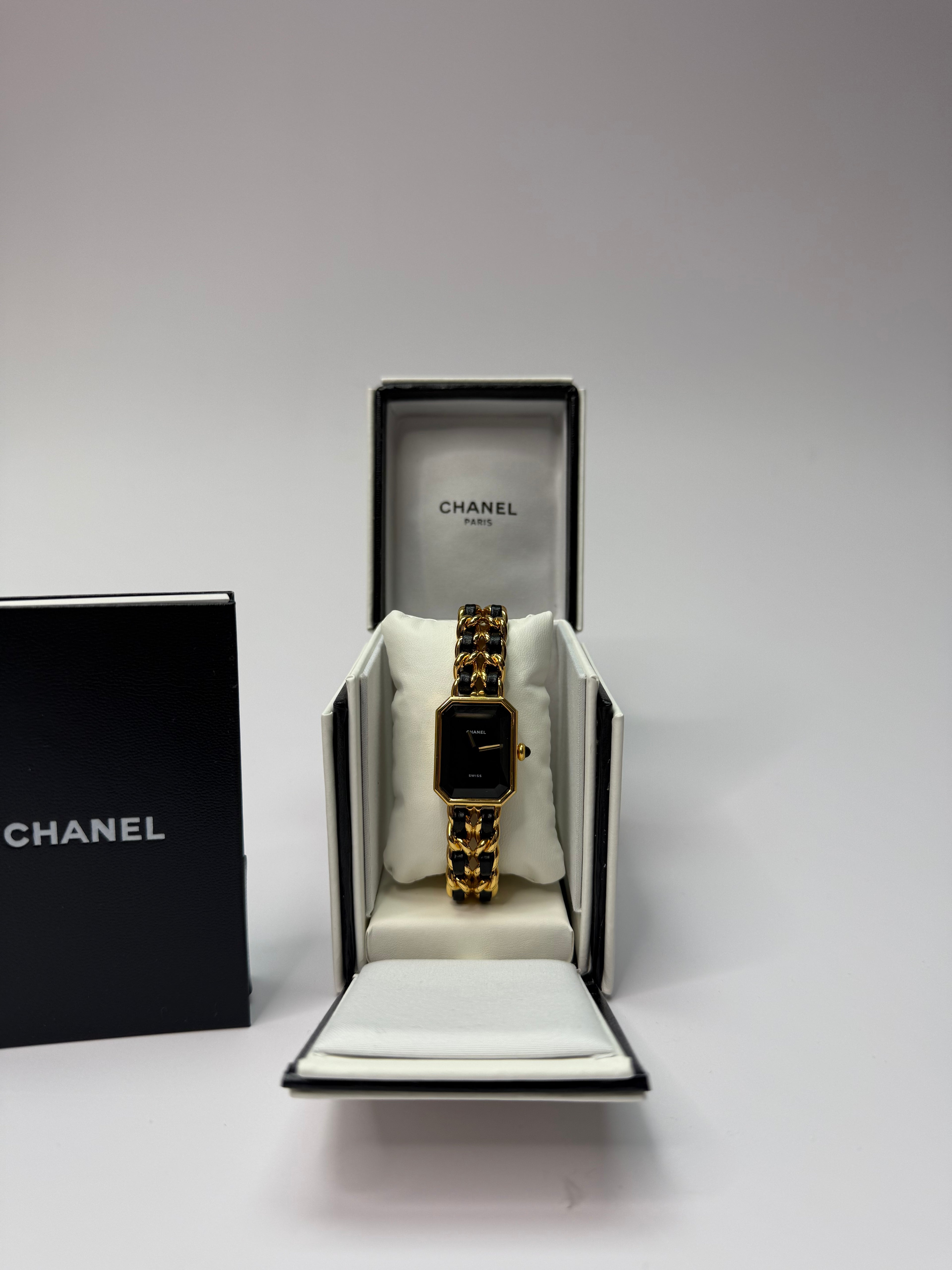 Chanel – La Première Plaqué Or (1987)
