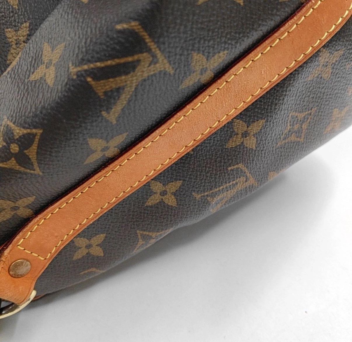 Le Speedy 30 Bandoulière Louis Vuitton Sorayae