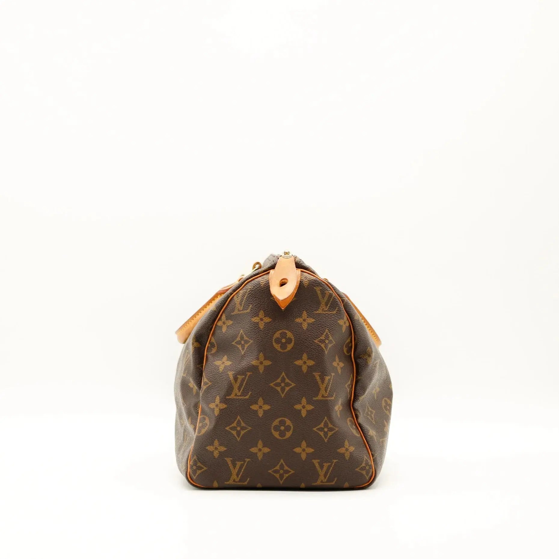 Sac Louis Vuitton Speedy 30 en toile Monogram, sac de luxe d’occasion disponible chez Sorayae